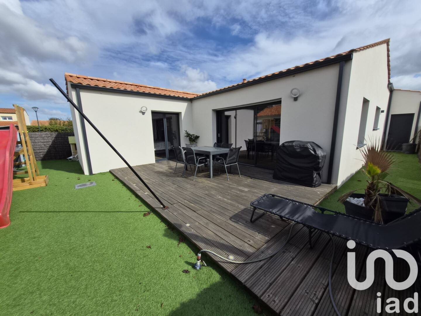 Maison à vendre, 111m², LONGEVILLE SUR MER