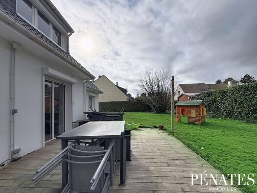 Pavillon en viager occupé Bouquet 49 000 € 7 pièces 6 chambres 163 m² 596 m² de terrain Bihorel 76420