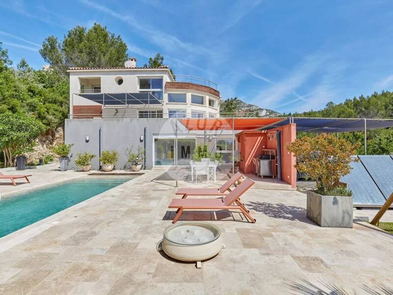 Maison à vendre, 350m², ROQUEVAIRE