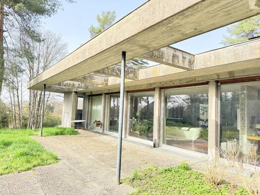 Maison à vendre 440 000 € 11 pièces 6 chambres 450 m² 6 526 m² de terrain Centre Ville Montbéliard 25200