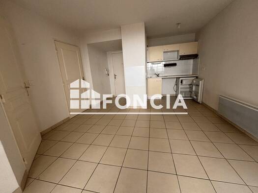 Appartement à louer 689 € 2 pièces 1 chambre 39,4 m² 2ème étage Centre Ville Sud Ouest Grasse 06130