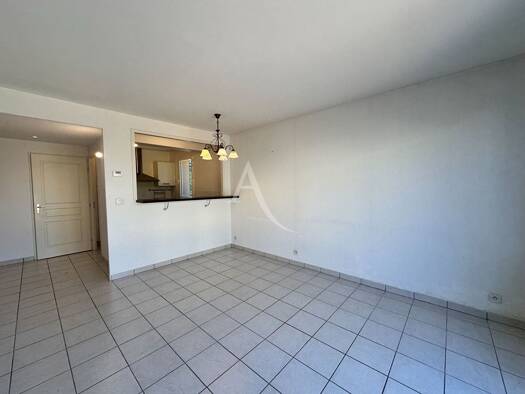 Duplex à vendre 200 000 € 3 pièces 2 chambres 63,08 m² Étage 1/2 Montée des Richesses-Saint Lazare Manosque 04100