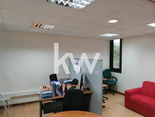 Espace bureau à louer 2 863 € 100 m² de bureaux Le Lamentin 97232