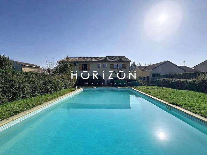 Maison à vendre, 195m², LA CHAPELLE DE GUINCHAY