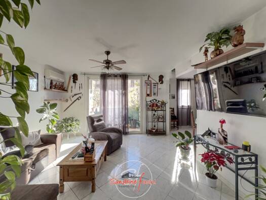 Appartement en viager Bouquet 110 000 € 4 pièces 3 chambres 76,1 m² Étage 2/5 Ville Nouvelle-Les Arbousiers-L'Aspre Carros 06510