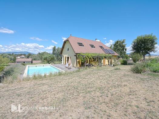 Maison à vendre 490 000 € 7 pièces 5 chambres 176 m² 2 288 m² de terrain Corbelin 38630