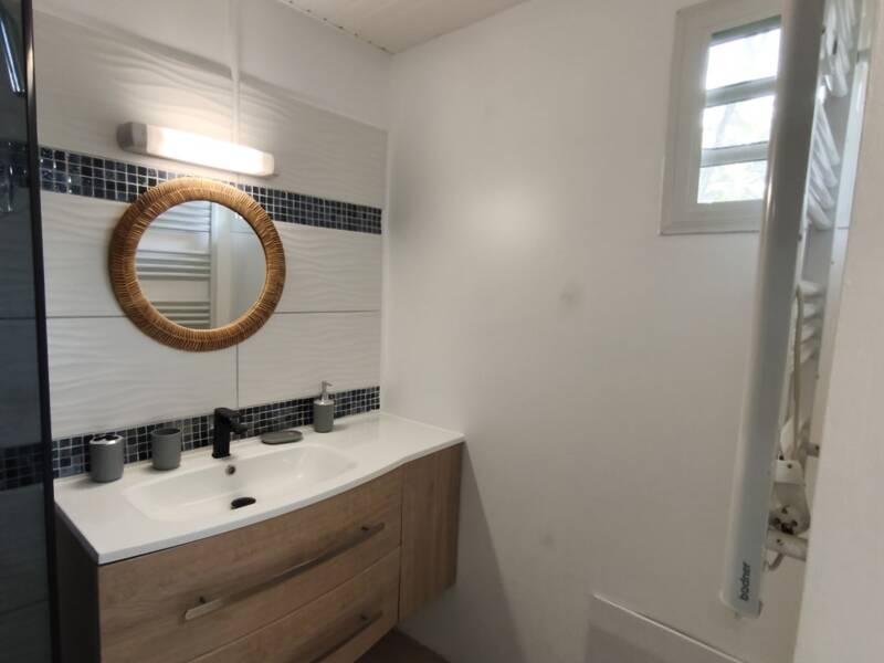 Maison à louer, 85m², RIVIERE PILOTE