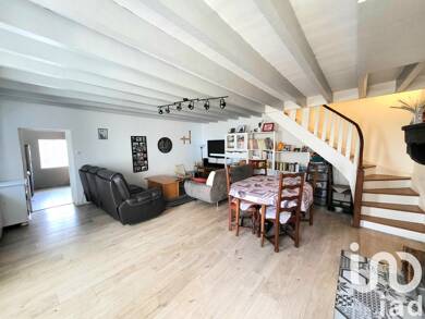 Maison à vendre 169 000 € 4 pièces 3 chambres 105 m² 654 m² de terrain Verrières-en-Forez 42600