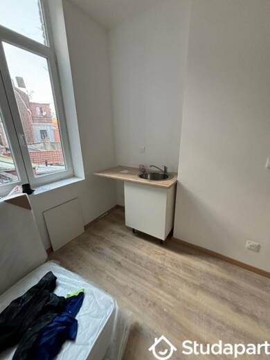 Appartement à louer 510 € 1 pièce 16 m² 2ème étage Hommelet Roubaix 59100