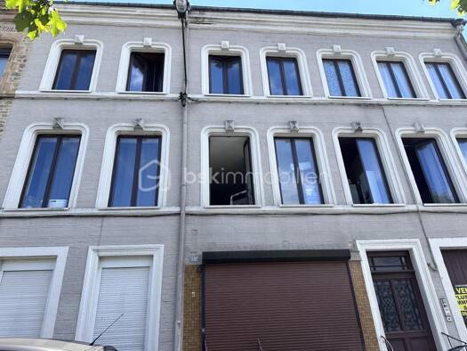Immeuble à vendre 350 000 € 420 m² Saint-Menges 08200