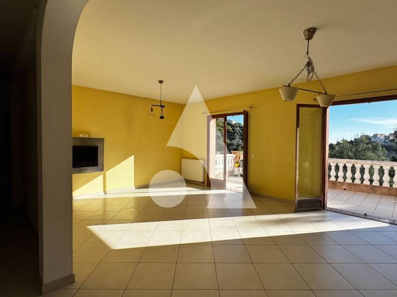 Maison à louer, 114m², NICE