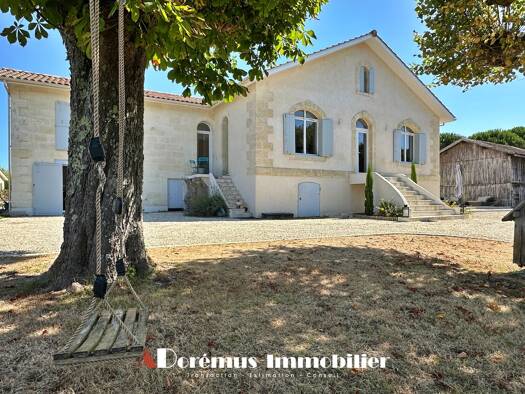 Maison à vendre 749 500 € 4 pièces 3 chambres 165 m² 1 558 m² de terrain Carignan-de-Bordeaux 33360