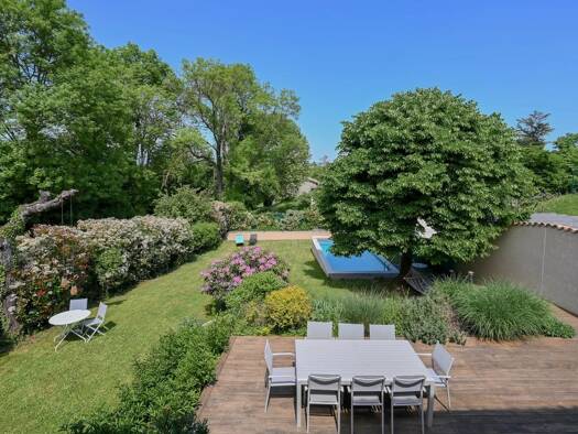Maison à vendre 845 000 € 6 pièces 4 chambres 190 m² Chasselay 69380