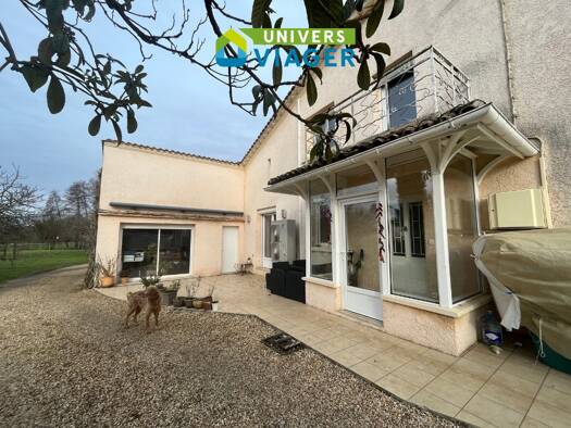 Maison en viager Bouquet 125 114 € 6 pièces 4 chambres 126,4 m² Gours 33660