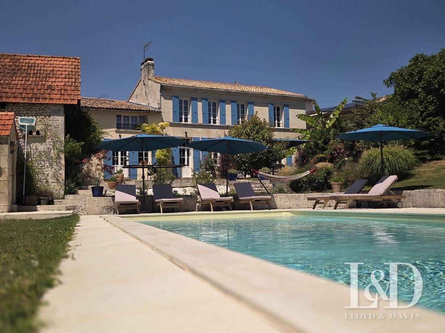 Maison à vendre, 376m², CHENAC SAINT SEURIN D'UZET
