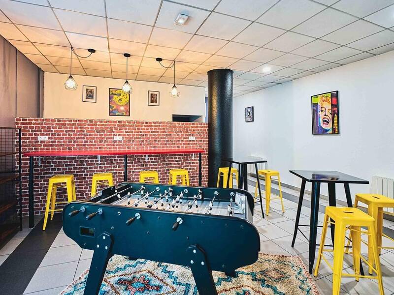 Maison à louer, 19m², LYON 8E