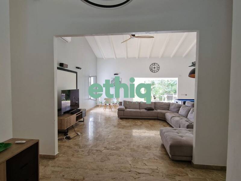 Maison à vendre, 170m², LE GOSIER