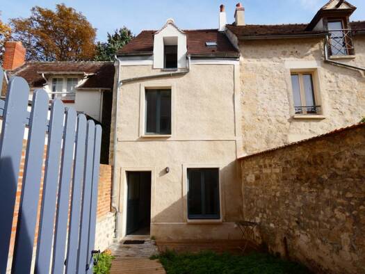 Maison à vendre 259 000 € 3 pièces 2 chambres 73 m² 135 m² de terrain Le Village Vauréal 95490