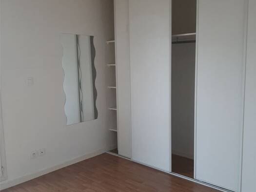 Appartement à louer 835 € 2 pièces 1 chambre 44,6 m² Étage 1/4 Rue du Tir-Mont Châlat-Saint Hubert Chelles 77500