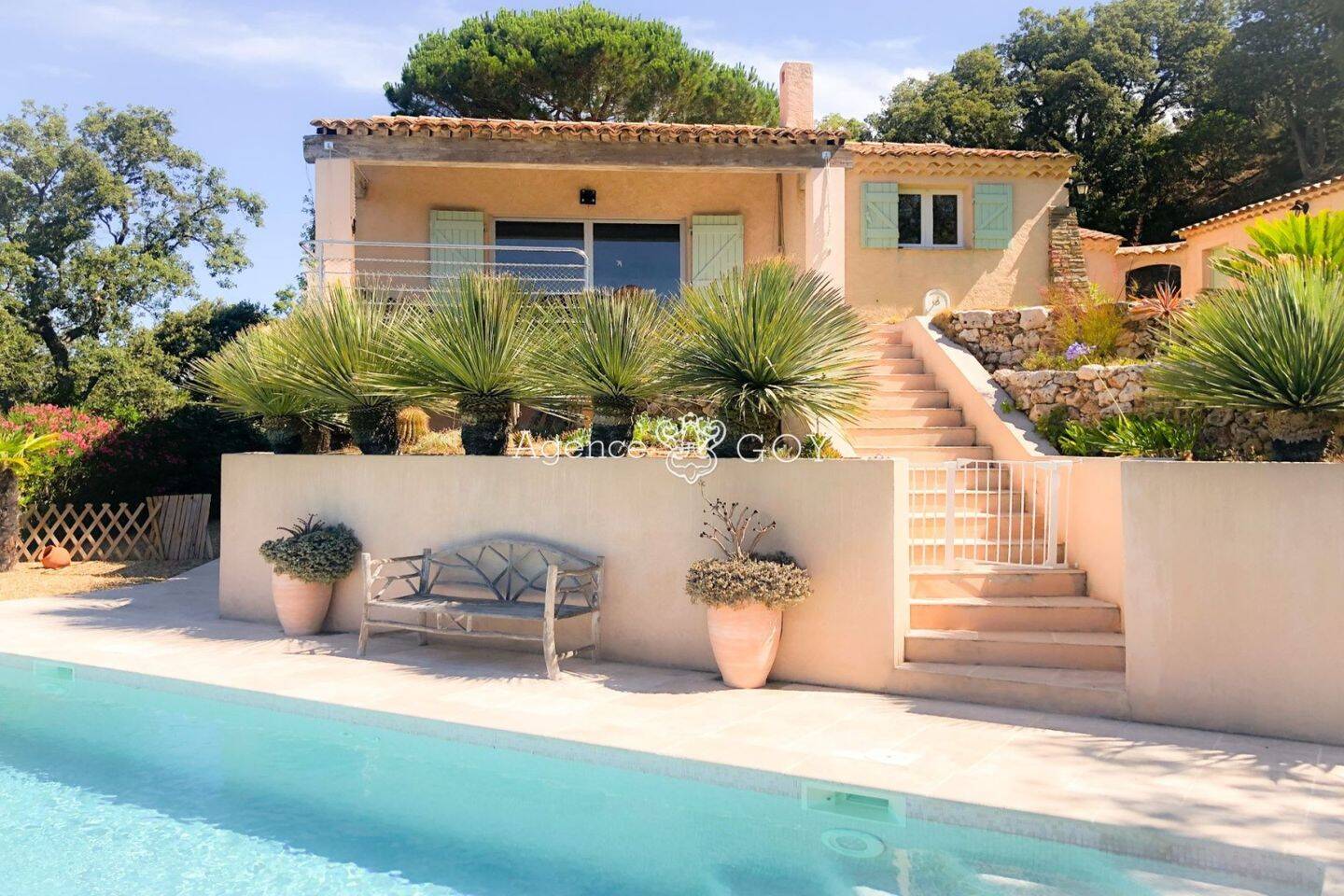 Maison à vendre, 171m², RAYOL CANADEL SUR MER