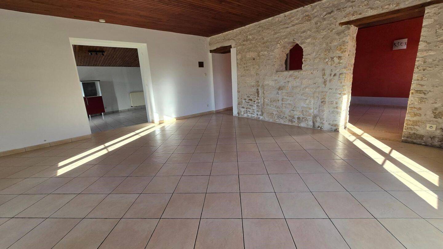 Maison à vendre, 144m², SAINTE GEMME LA PLAINE