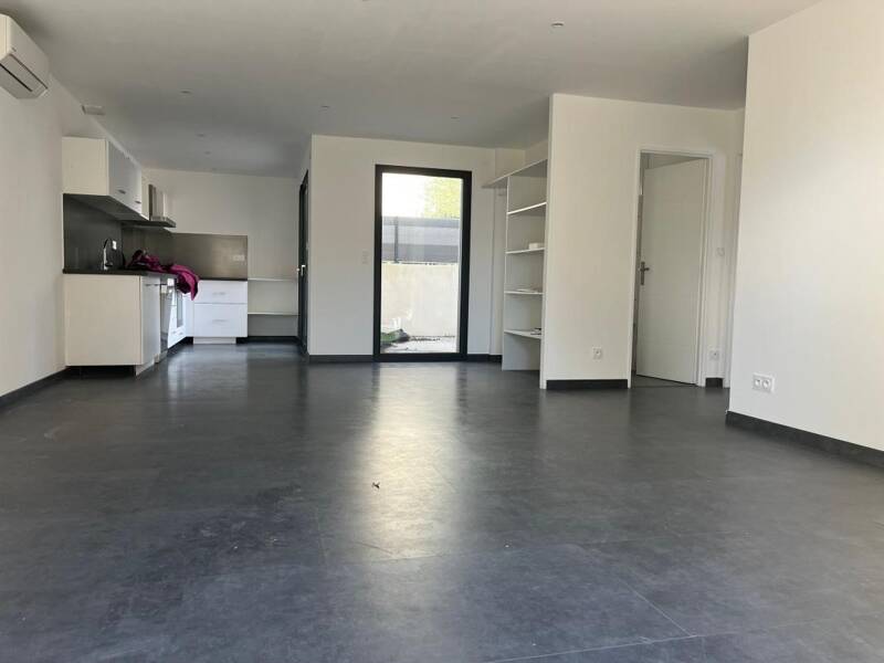 Maison à louer, 70m², VILLEVEYRAC