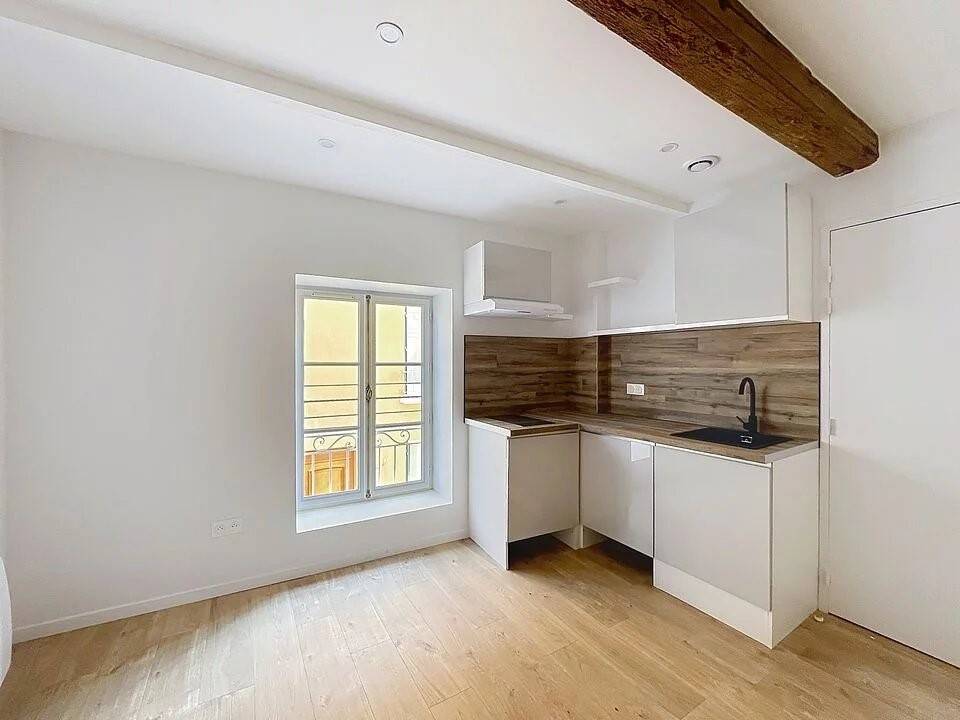 Maison à louer, 19m², SAINTE FOY LES LYON