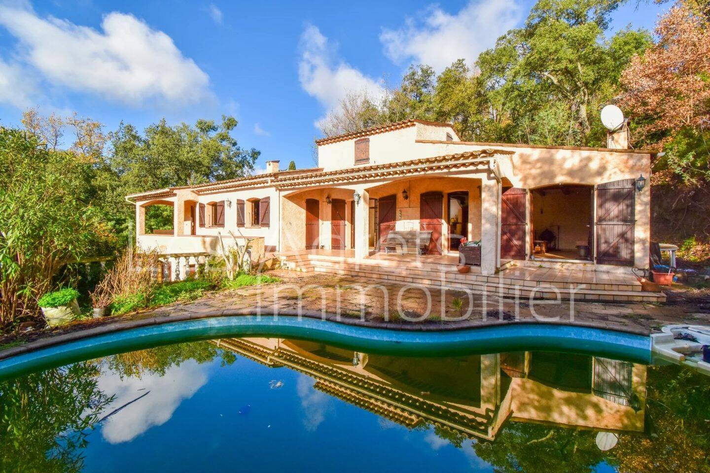 Maison à vendre, 205m², LES ADRETS DE L'ESTEREL