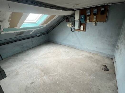 Local d'activités à louer 550 € 32 m² d'espace de stockage Villeneuve-Saint-Georges 94190