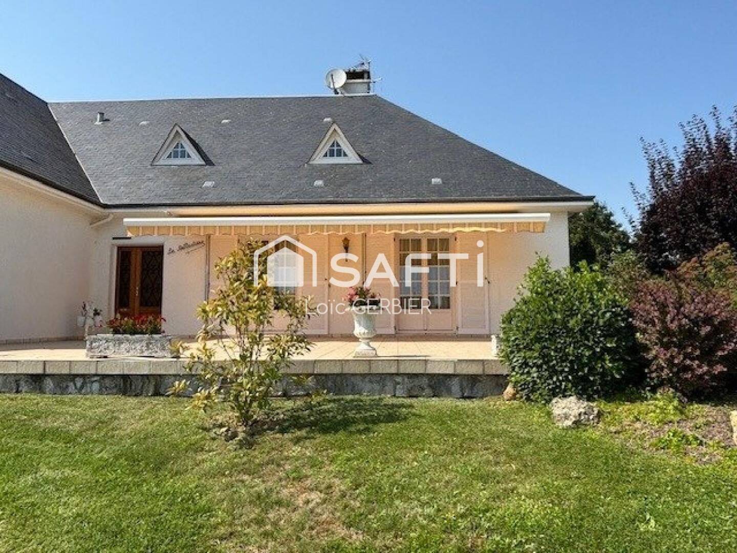 Maison à vendre, 360m², MONTOIRE SUR LE LOIR