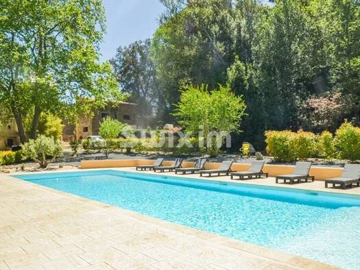 Maison à vendre 1 260 000 € 11 pièces 9 chambres 420 m² 30 000 m² de terrain Pézenas 34120