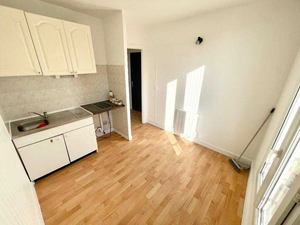 Maison à louer, 23m², IVRY SUR SEINE