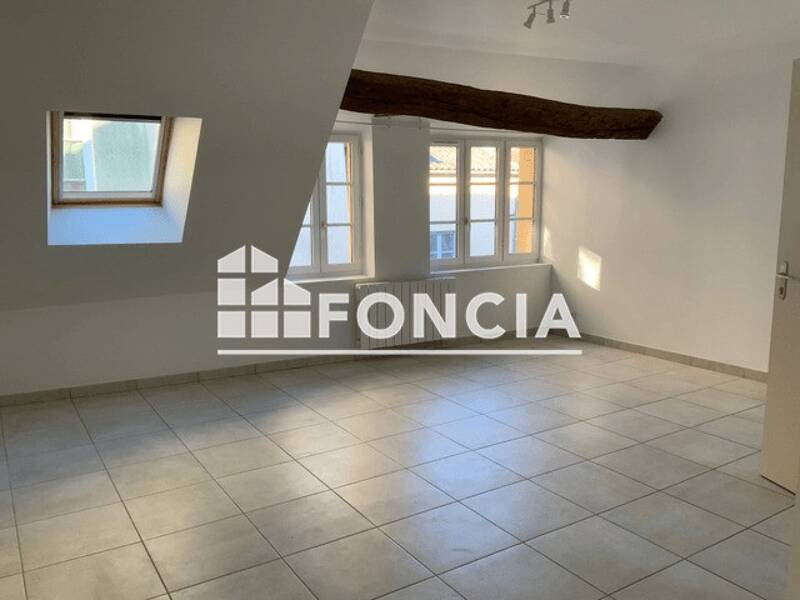 Maison à louer, 61m², HOUDAN