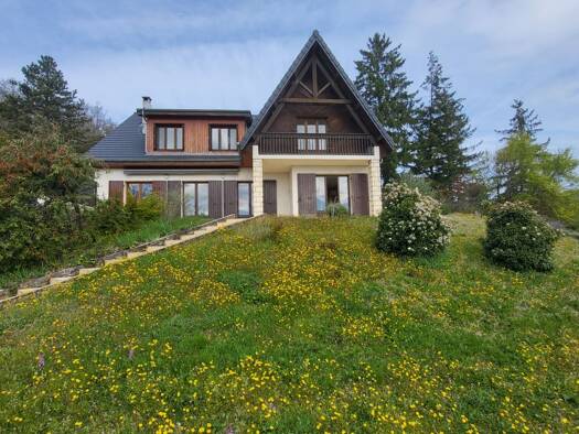 Maison à vendre 475 000 € 10 pièces 8 chambres 245 m² 2 528 m² de terrain Mours-Saint-Eusèbe 26540