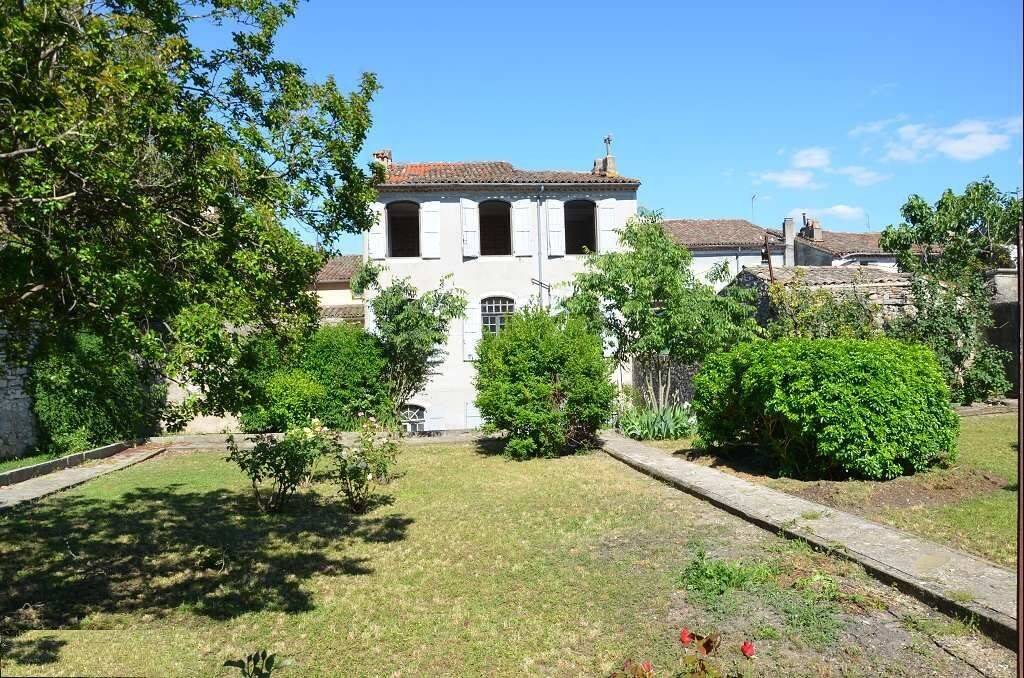 Maison à vendre, 650m², SAINT HIPPOLYTE DU FORT