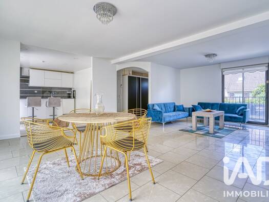 Maison à vendre 446 000 € 4 pièces 3 chambres 116 m² 450 m² de terrain Vieux Pays Carrieres Vaujours 93410