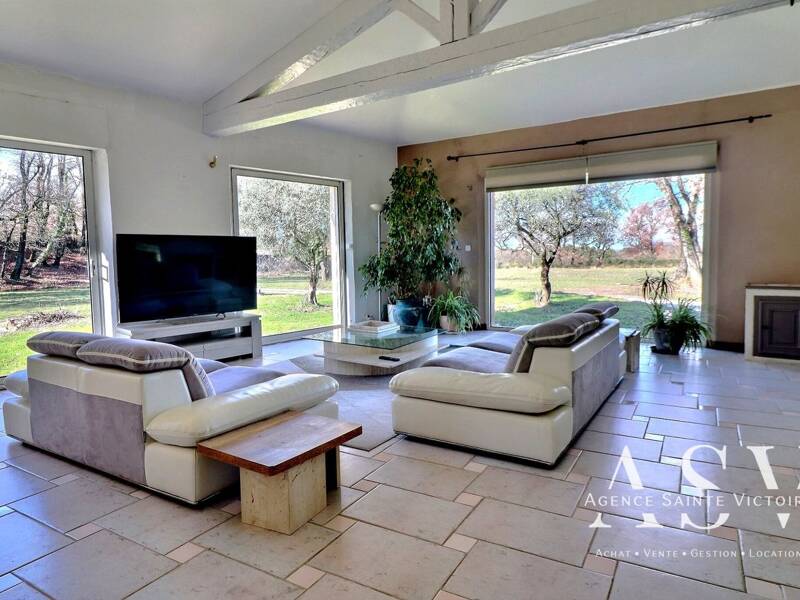 Maison à louer, 217m², TRETS