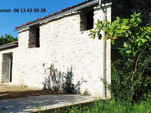 Maison à vendre 229 900 € 4 pièces 2 chambres 132 m² 2 400 m² de terrain Pellegrue 33790
