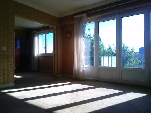 Appartement à vendre 159 000 € 4 pièces 3 chambres 75 m² Étage 3/4 Livry-Gargan 93190