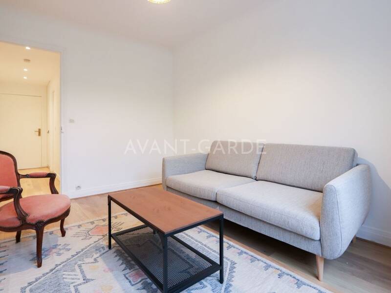 Maison à louer, 48m², PARIS 16E