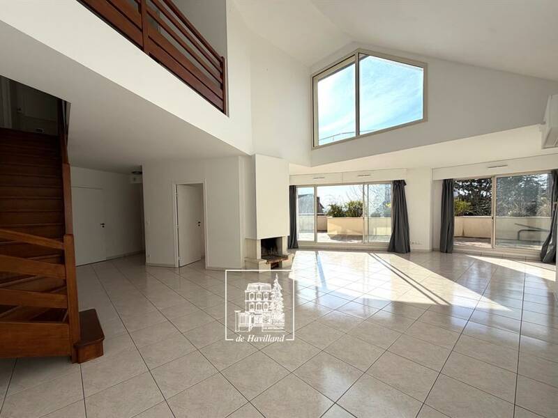 Maison à louer, 134m², SAINT CLOUD