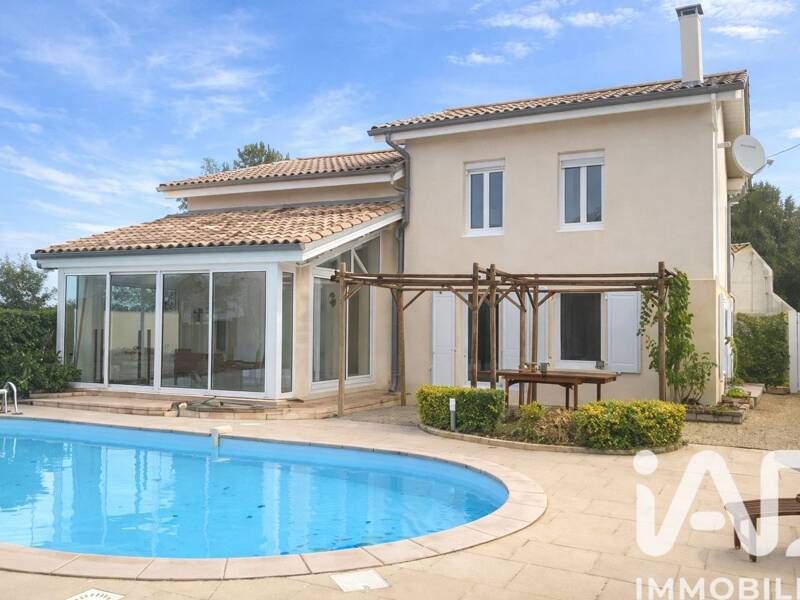 Maison à vendre, 165m², SAINT MARTIN DU BOIS