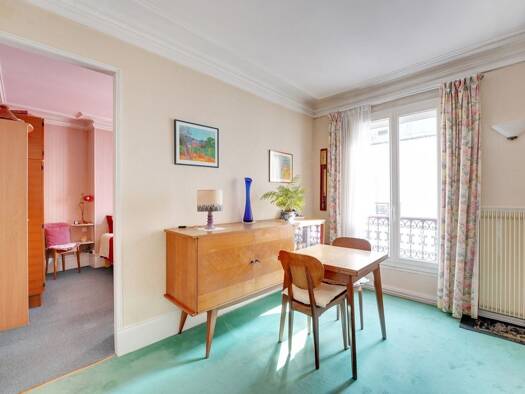 Appartement à vendre 363 000 € 2 pièces 1 chambre 29,8 m² Étage 4/5 Montmartre Paris 18ème arrondissement 75018
