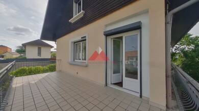 Maison à vendre 292 000 € 9 pièces 5 chambres 228 m² 572 m² de terrain Valentenouze Champagnole 39300