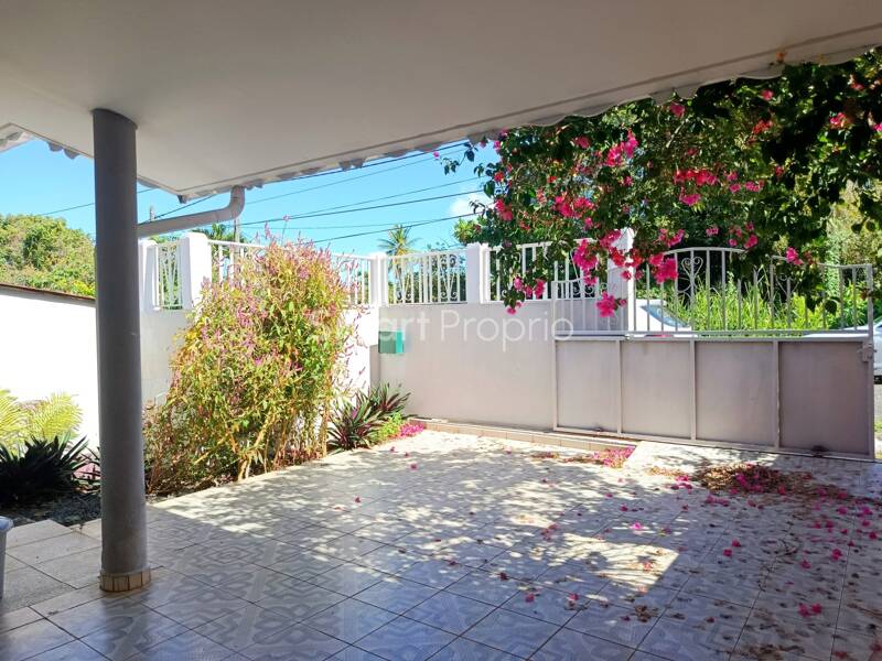 Maison à louer, 90m², SAINTE ROSE