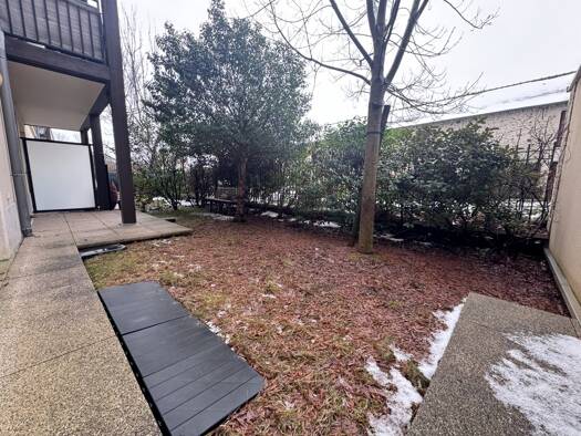 Appartement à louer 1 390 € 3 pièces 2 chambres 60,5 m² RDC/2 Magny-le-Hongre 77700