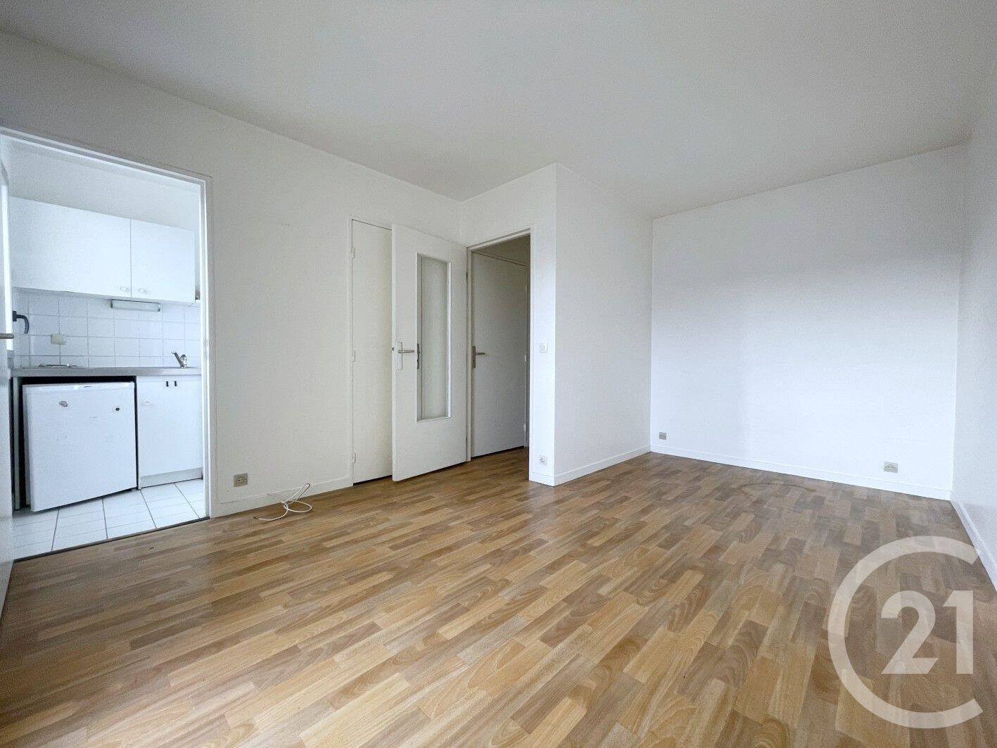 Maison à louer, 21m², COURBEVOIE