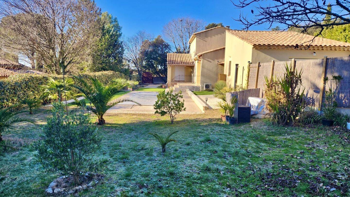 Maison à vendre, 103m², SAINT SATURNIN LES APT