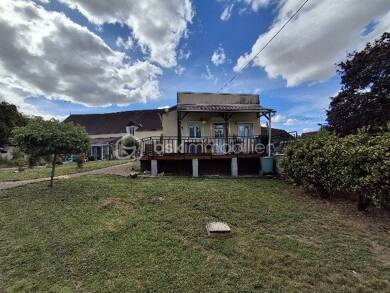 Maison à vendre 259 000 € 7 pièces 3 chambres 304 m² 1 435 m² de terrain Plessis-Saint-Jean 89140