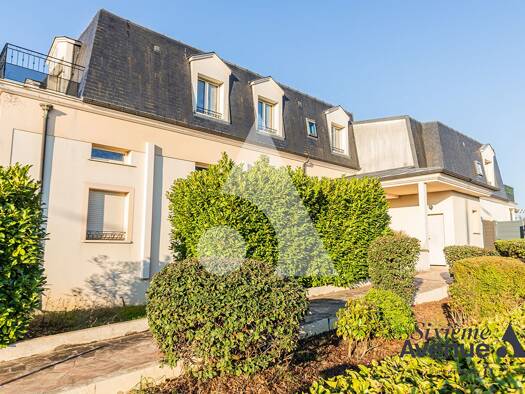 Appartement à vendre 299 000 € 5 pièces 3 chambres 94,95 m² 1er étage Centre Ville Brétigny-sur-Orge 91220